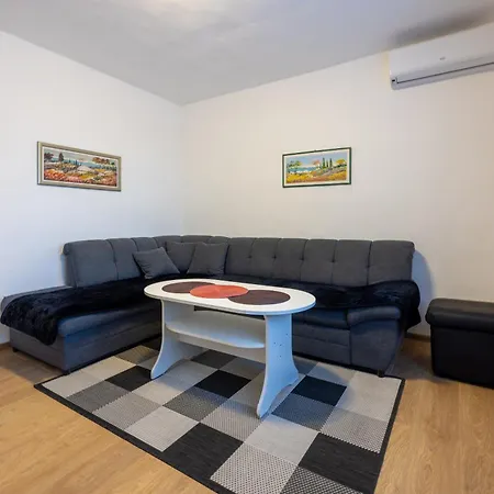 Appartamento Miksic Selce