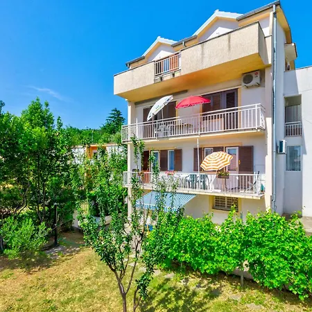 Miksic Appartamento Selce