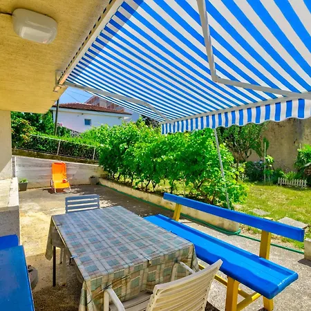 Appartamento Miksic Selce